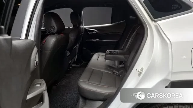 Chevrolet (GM Daewoo) Trax Crossover 2023 Белый из Кореи, фото 3