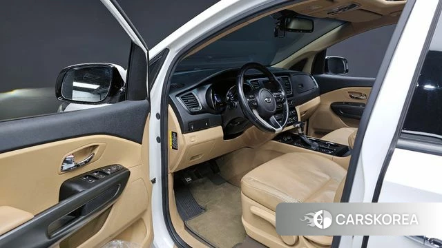 Kia The New Carnival 2018 Белый из Кореи, фото 3