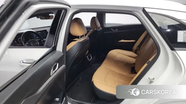 Kia K5 Hybrid 3rd Generation 2022 Белый из Кореи, фото 3