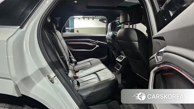 Audi e-Tron id 3127584 из Кореи 3