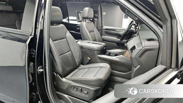 Chevrolet (GM Daewoo) Tahoe 2022 Черный из Кореи, фото 3