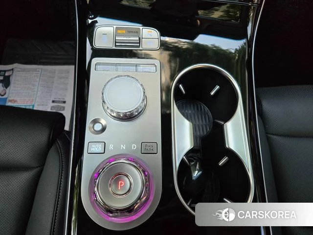 Genesis GV70 2025 Белый из Кореи, фото 3