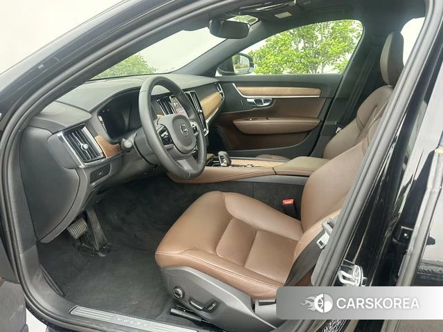 Volvo S90 2025 Черный из Китая, фото 3