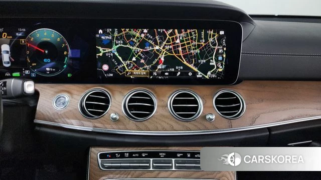 Mercedes-Benz E-Class W213 2020 Серый из Кореи, фото 3