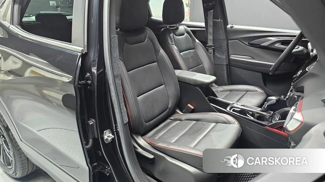 Chevrolet (GM Daewoo) Trailblazer 2022 Черный из Кореи, фото 3