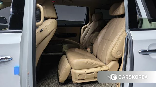 Kia All New Carnival 2018 Белый из Кореи, фото 3