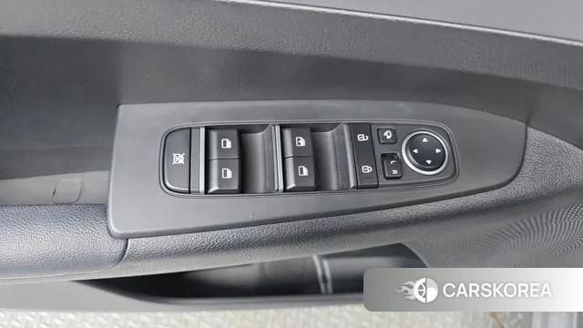 Kia The New K3 2nd generation 2022 Серебристо-серый из Кореи, фото 3