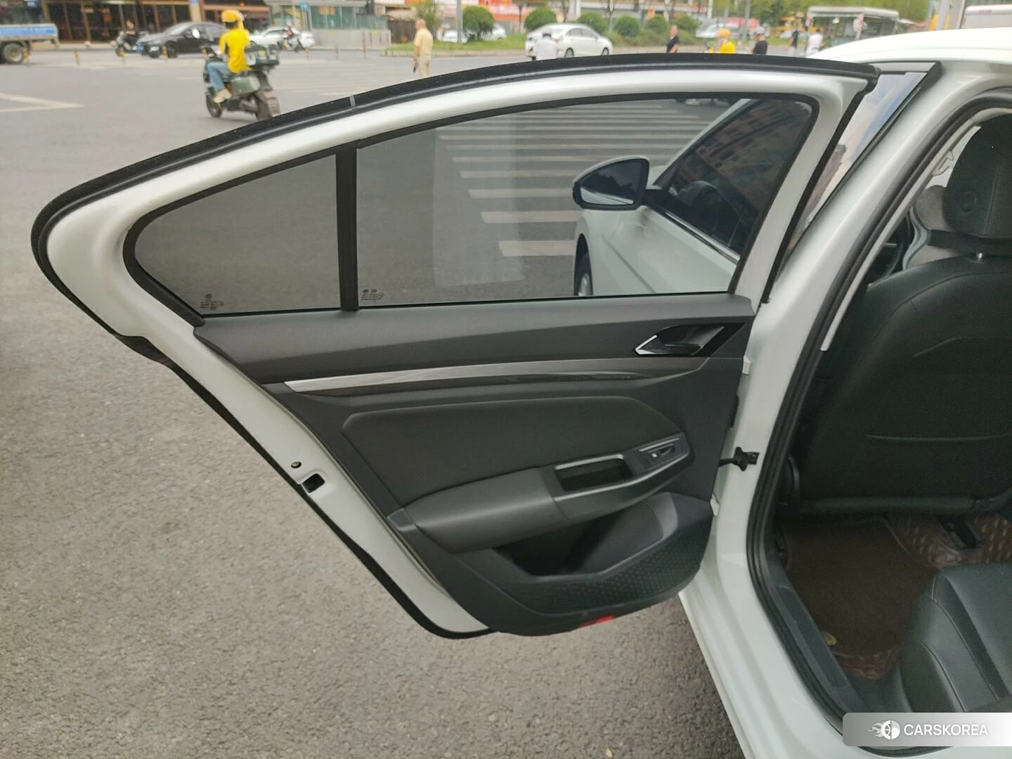 Volkswagen Bora 2020 Белый из Китая, фото 3