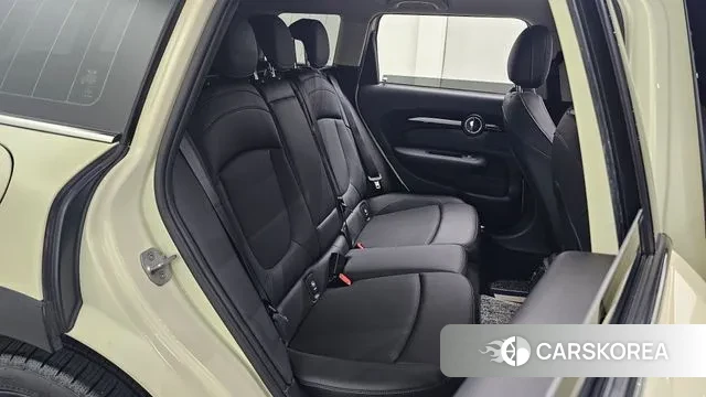Mini Cooper Clubman 2020 Жемчужный цвет из Кореи, фото 3