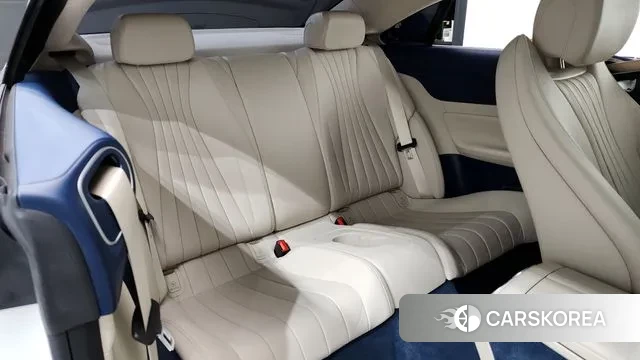 Mercedes-Benz E-Class W213 2023 Белый из Кореи, фото 3