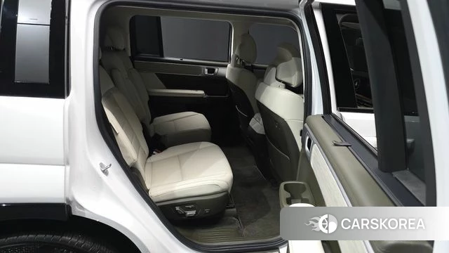 Hyundai Santa Fe (MX5) 2023 Белый из Кореи, фото 3
