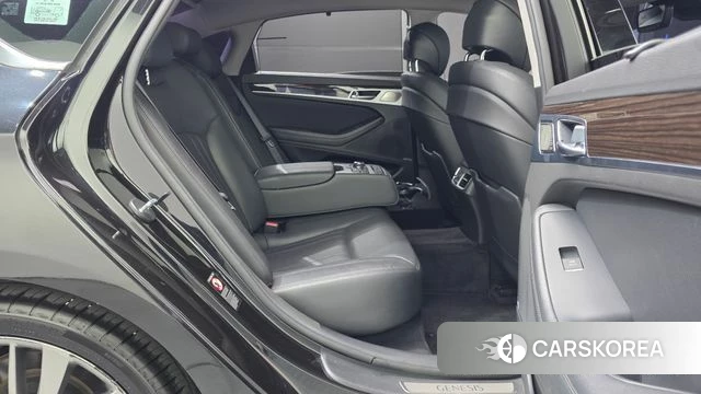 Genesis G80 2018 Черный из Кореи, фото 3