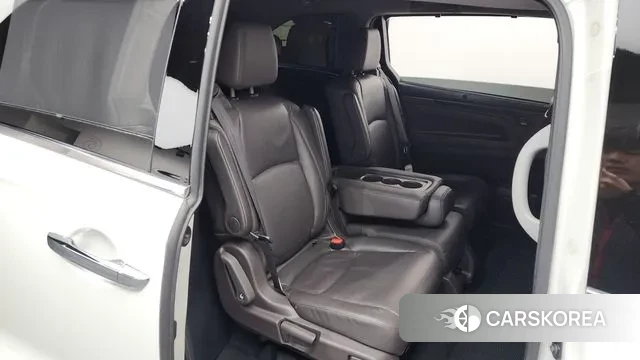 Honda Odyssey 2019 Белый из Кореи, фото 3