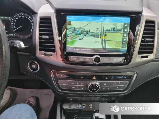 Ssangyong Rexton Sports 2018 Белый из Кореи, фото 3