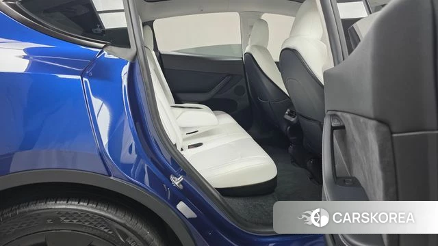 Tesla Model Y 2023 Синий из Кореи, фото 3