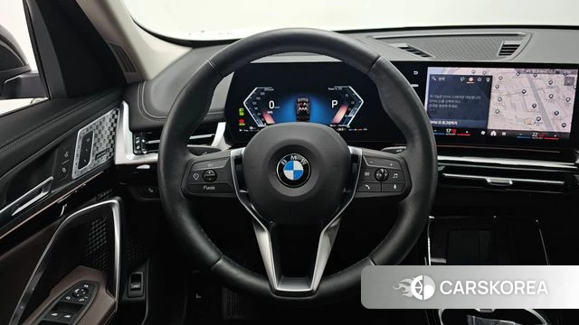BMW X1 (U11) 2025 Черный из Кореи, фото 3