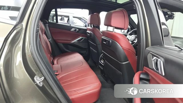 BMW X6 (G06) 2021 Золотой из Кореи, фото 3