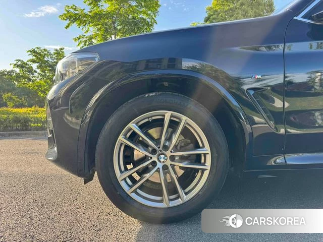 BMW X3 2021 Черный из Китая, фото 3