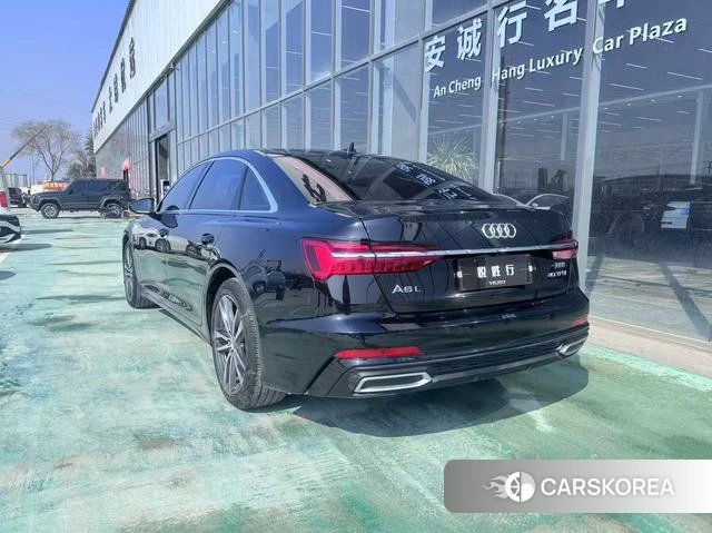Audi A6L 2021 Черный из Китая, фото 3