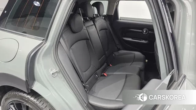 Mini Cooper Clubman 2021 Серебристо-серый из Кореи, фото 3