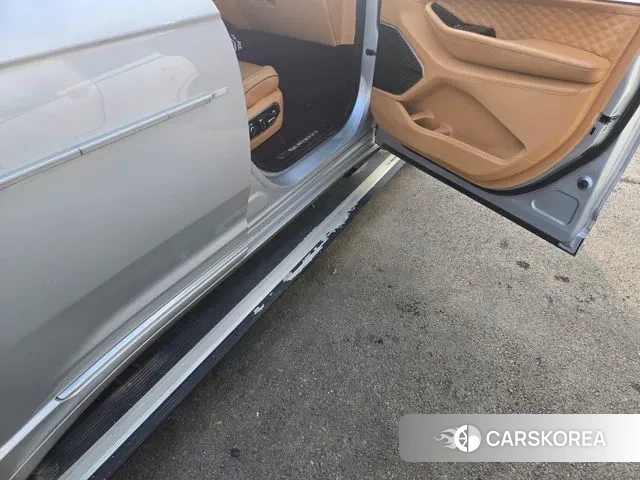 Jeep Grand Cherokee (WL) 2021 Серебряный из Кореи, фото 3