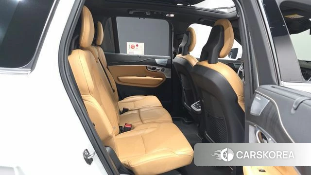 Volvo XC90 second Generation 2021 Белый из Кореи, фото 3