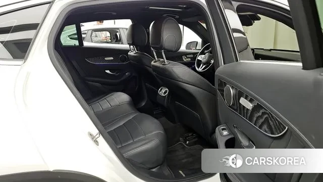 Mercedes-Benz GLC-Class X253 2022 Белый из Кореи, фото 3