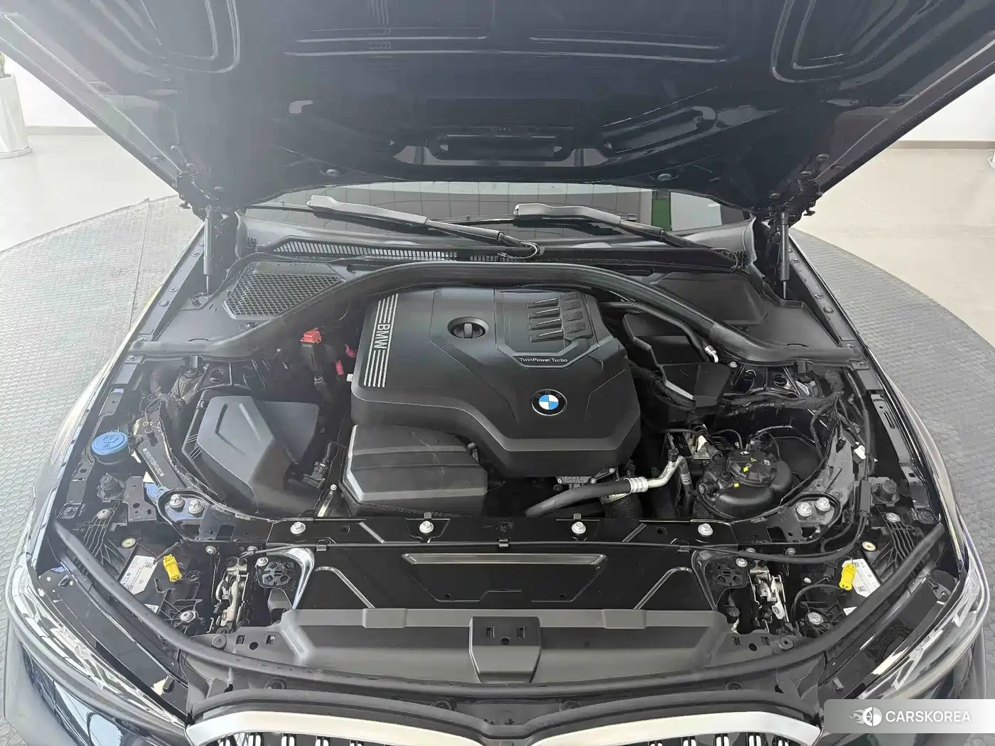 BMW 3 series 2023 Черный из Китая, фото 3