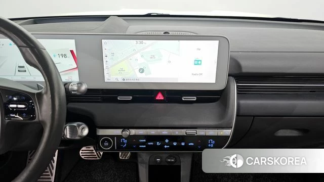 Hyundai Ionic 5 2022 Светло-серебряный цвет из Кореи, фото 3
