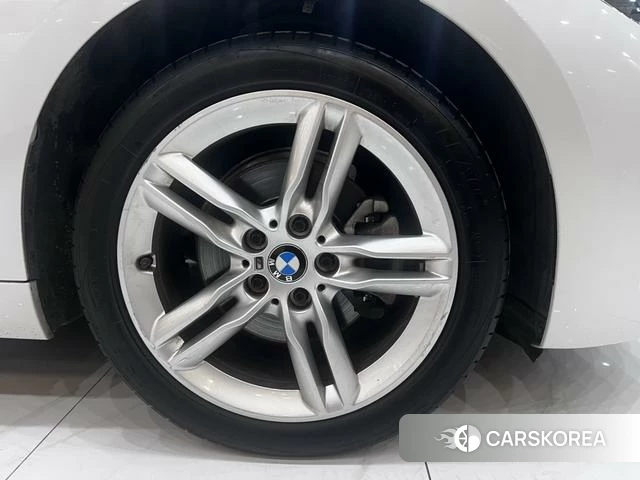 BMW 1 series 2023 Белый из Китая, фото 3