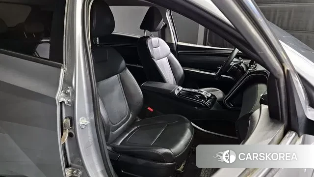 Hyundai Tucson (NX4) 2022 Серебряный из Кореи, фото 3