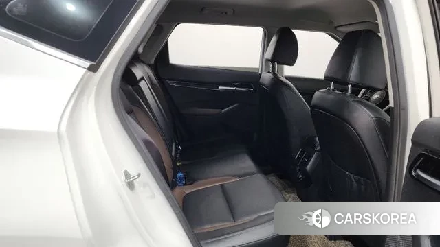 Kia Seltos 2019 Белый из Кореи, фото 3