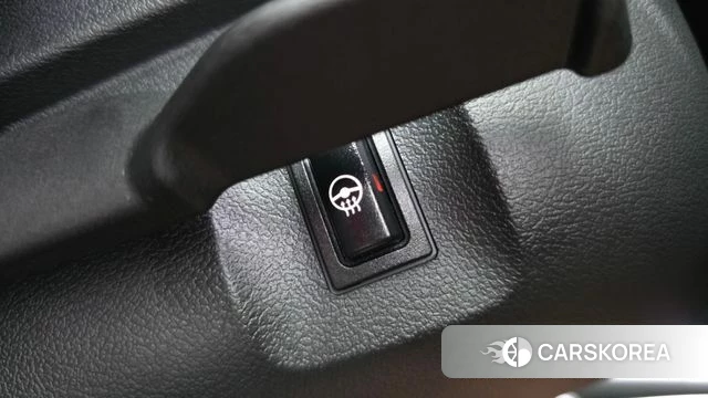 Mini Cooper 2023 Красный из Кореи, фото 3