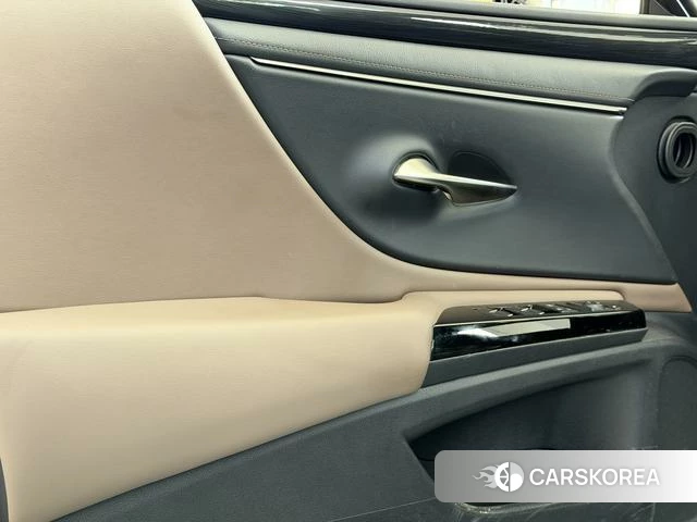Lexus ES 2022 Синий из Китая, фото 3