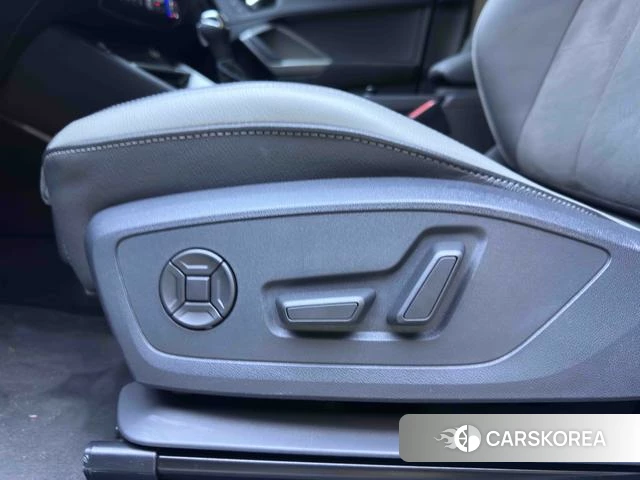 Audi Q3 2023 Белый из Китая, фото 3