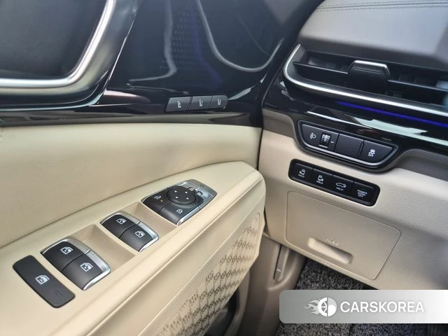 Kia The New Carnival 4th Generation 2024 Черный из Кореи, фото 3