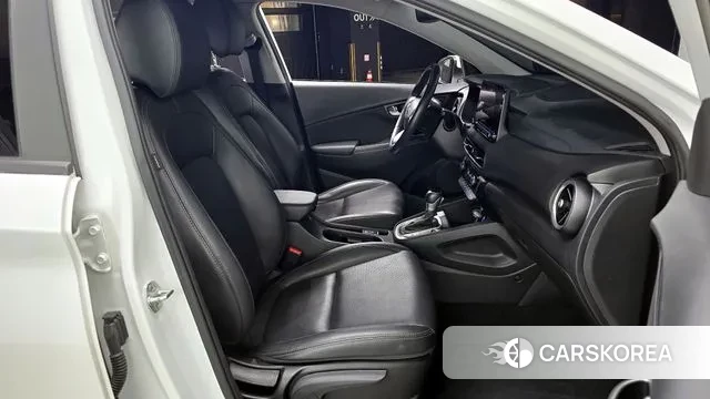 Hyundai The New Kona 2021 Белый из Кореи, фото 3