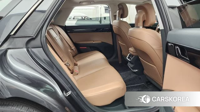 Hyundai Grandeur Hybrid (GN7) 2023 Серый из Кореи, фото 3