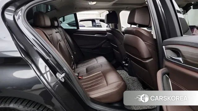 BMW 5 Series (G30) 2020 Серый из Кореи, фото 3