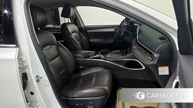 Hyundai The New Grandeur IG Hybrid 2021 Белый из Кореи, фото 3