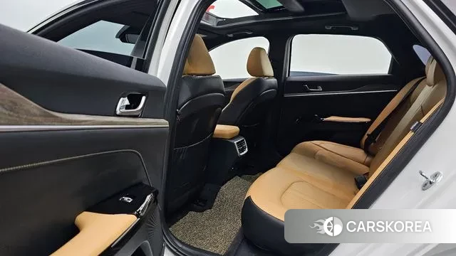 Kia K5 3rd generation 2021 Белый из Кореи, фото 3