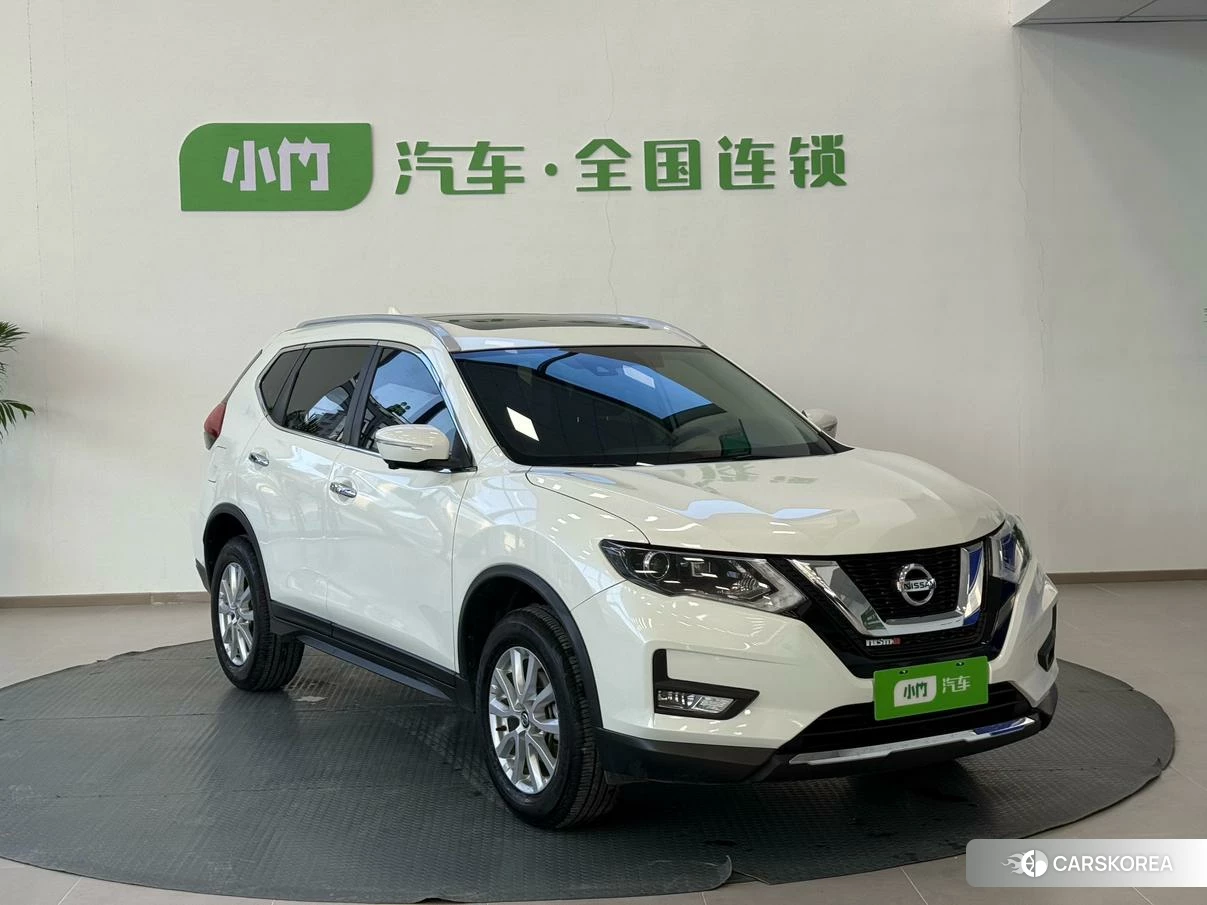 Nissan Qijun 2023 Белый из Китая, фото 3