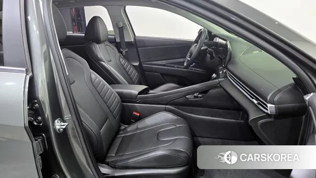 Hyundai Avante (CN7) 2022 Серый из Кореи, фото 3