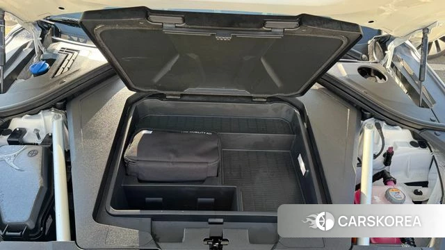 Genesis Electrified GV70 2022 Белый из Кореи, фото 3