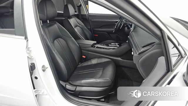 Hyundai Sonata (DN8) 2023 Белый из Кореи, фото 3
