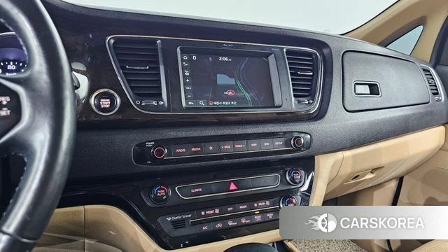 Kia The New Carnival 2019 Белый из Кореи, фото 3
