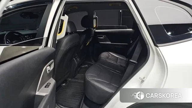 Kia Niro Plus 2022 Белый из Кореи, фото 3