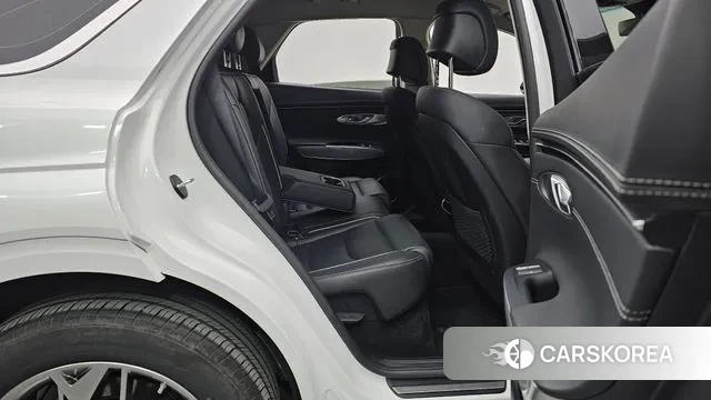 Genesis GV70 2023 Белый из Кореи, фото 3