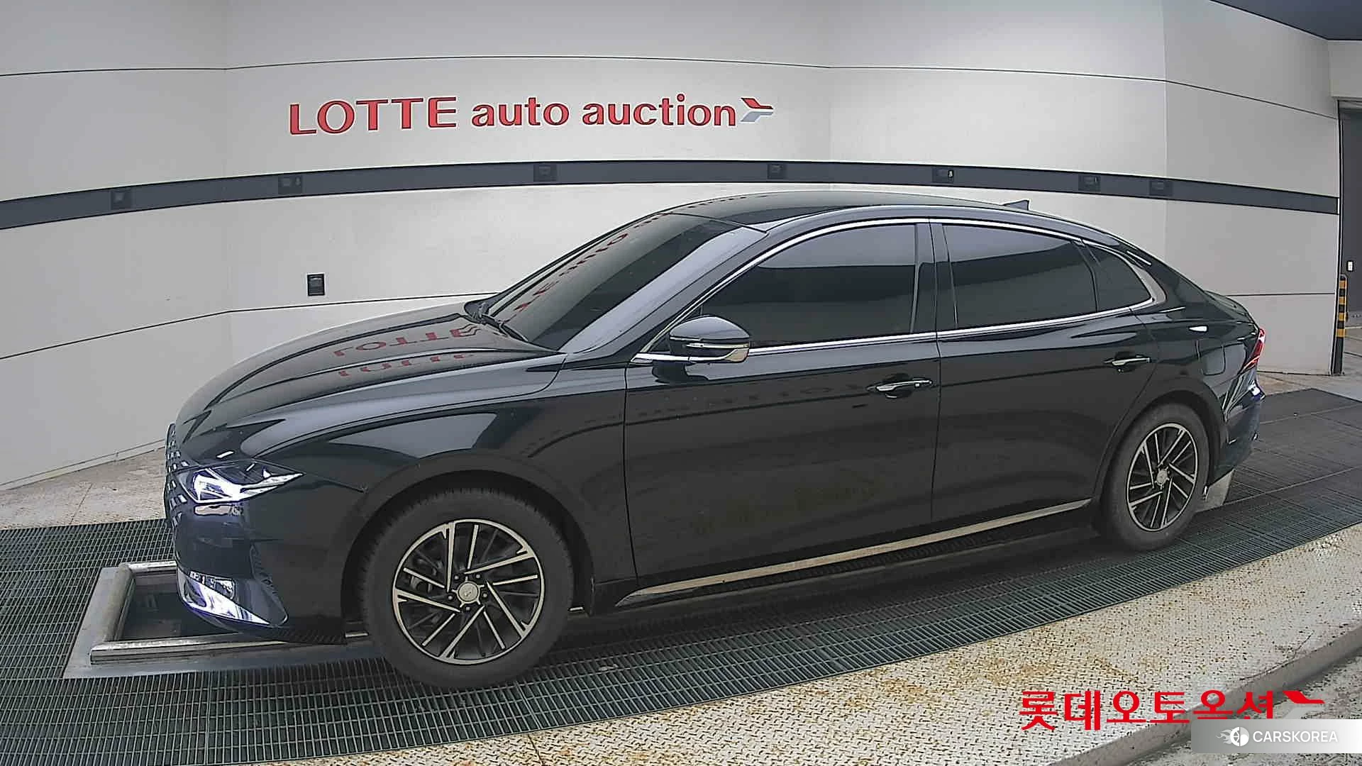 Hyundai Grandeur 2022 Midnight Black Pearl из Кореи, фото 3