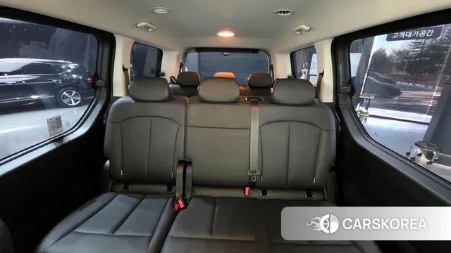 Hyundai Staria 2025 Серебряный из Кореи, фото 3